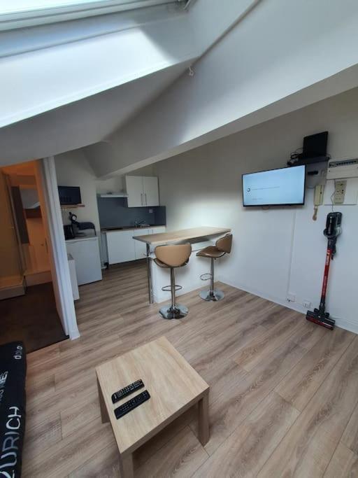 Le Studio Du Moulin Appartement Charleville-Mézières Buitenkant foto